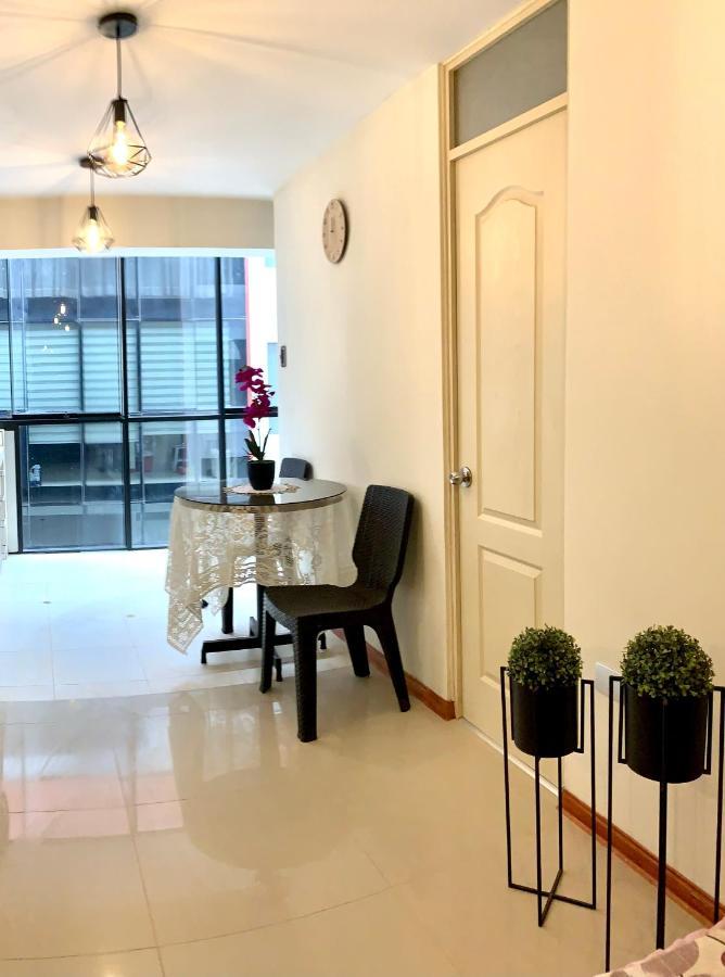 Magico 2 - Condominio Las Torres Kayser Ii Maison d'hôtes 3*