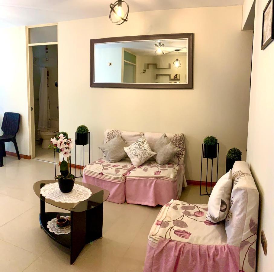Maison d'hôtes Magico 2 - Condominio Las Torres Kayser Ii 3*